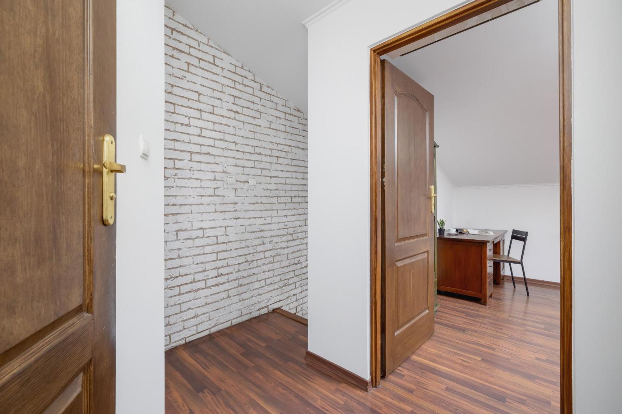 Apartment Asnyka Rodzinny Apartament W Centrum Krakowa By Renters *